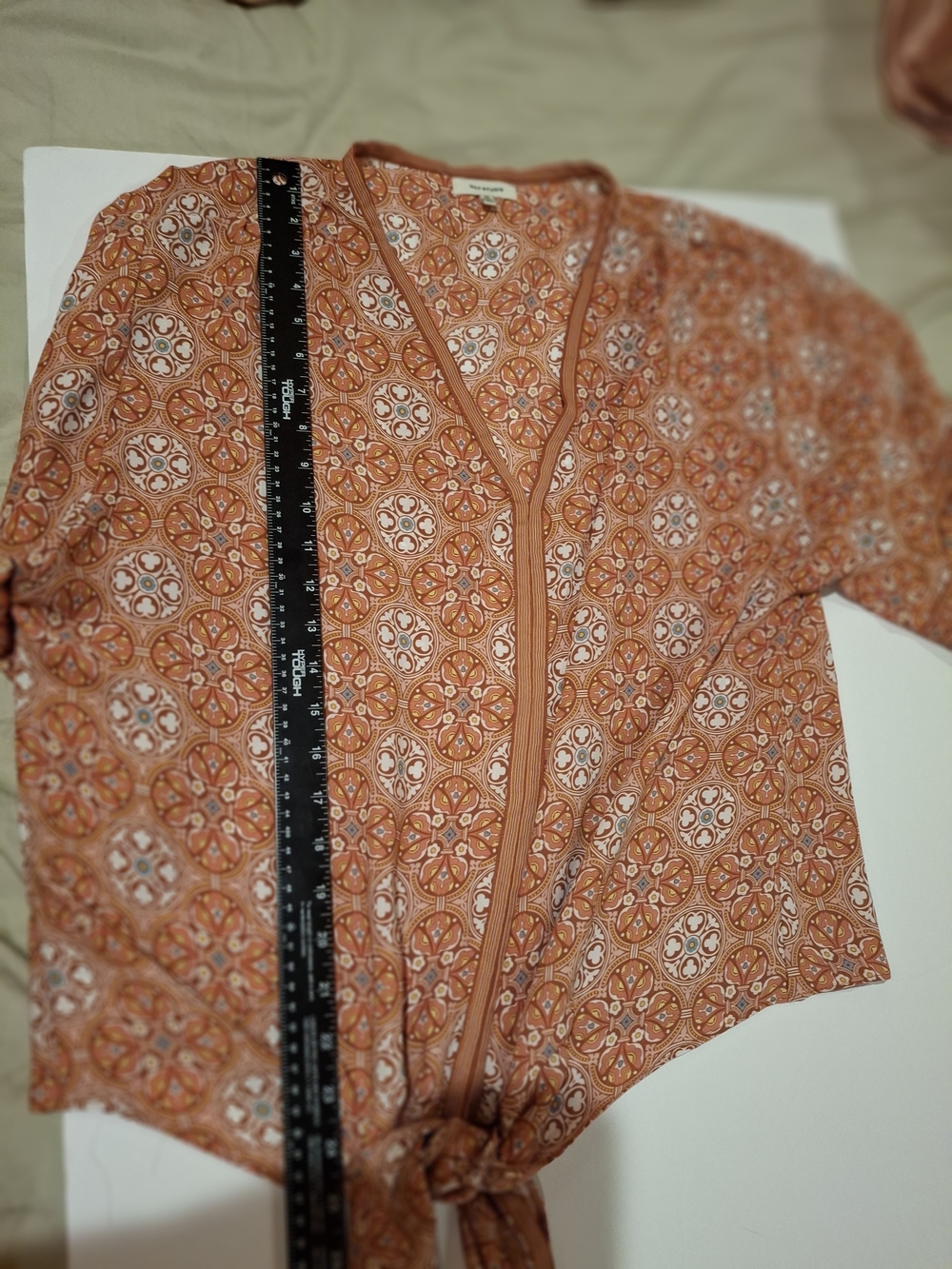 Max Studio Rust and Cream Printed Tie-Front Top - Picture 15 of 16